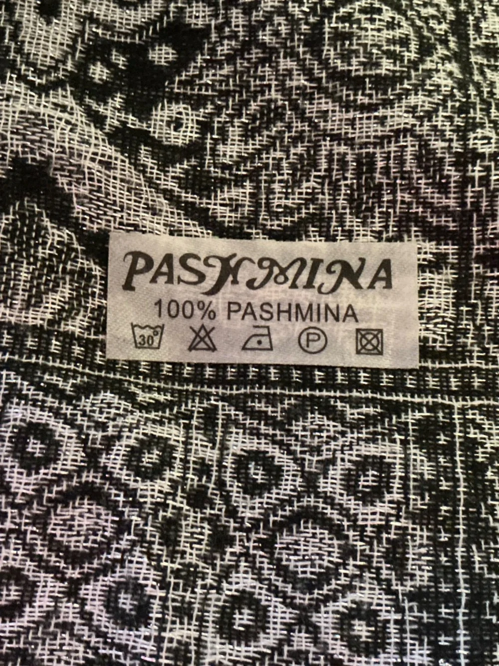 woven pashmina shawl